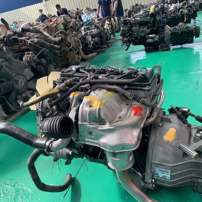 Un buen precio. Nissan EFi ZD30T Euro 3 D MAX Camión o automóvil usado con motor diésel Modificación en línea