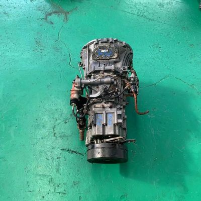 Un buen precio. 6D24 Motor de 2.0L de desplazamiento Caja de cambios usada para 8DC9 8DC11 6D24 en línea