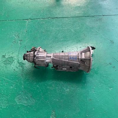 Un buen precio. Nissan QD32T Car Fitment Usado Caja de cambios manual para patrulla 2wd 4wd Transmisión en línea