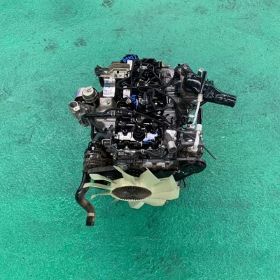 136 CV 4JK1T Motor diesel Isuzu 4 cilindros con tracción trasera