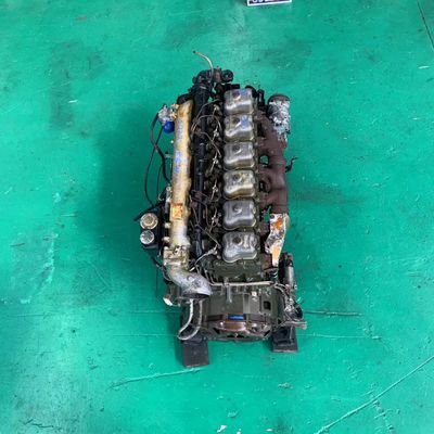 Un buen precio. Mitsubishi 6D22 motor diesel usado 6 cilindros para grúa de camión en línea