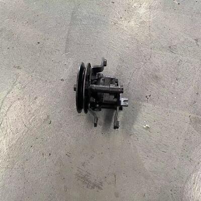 Un buen precio. Venta directa desde China motor diésel QD32 de segunda mano bloque largo bomba hidráulica direccional para Nissan FSH en línea